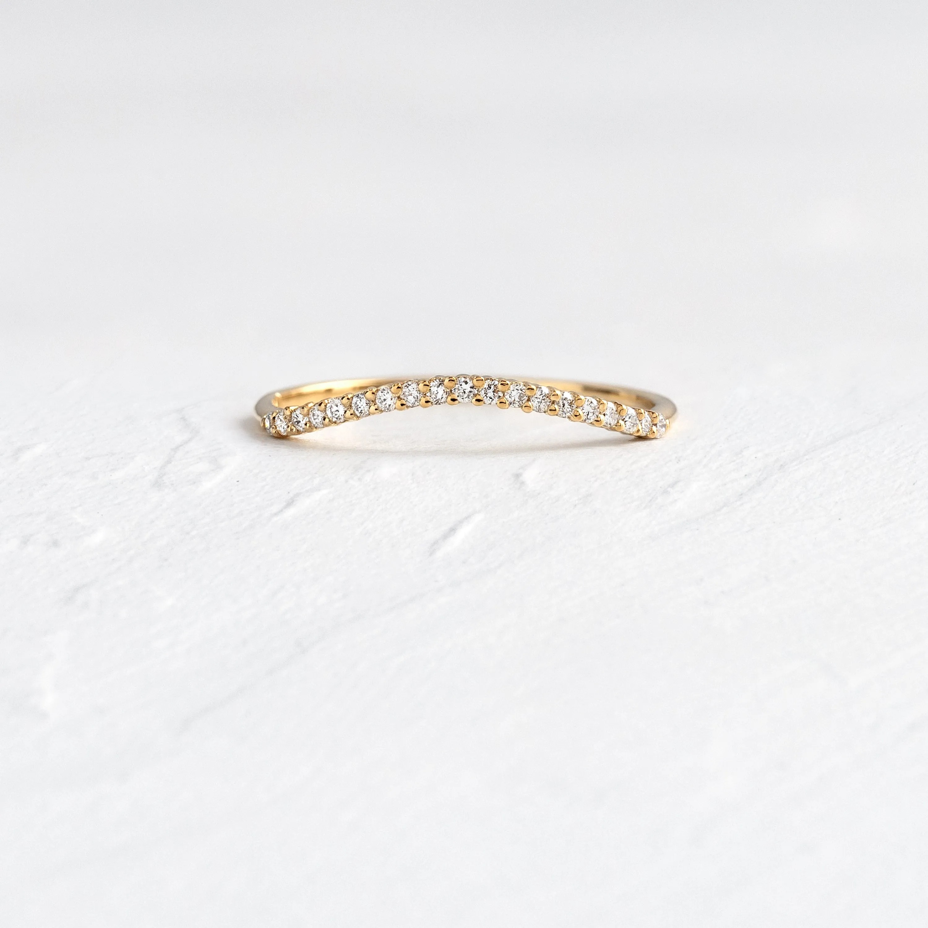 Curved Wisp Band for Eyelet Ring