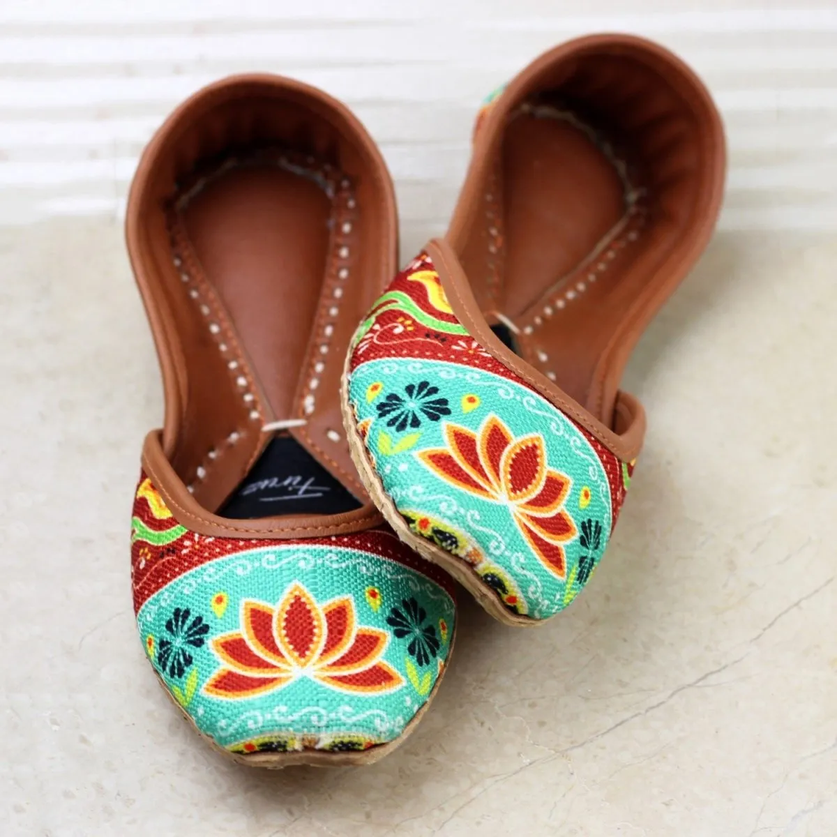 Firuz Shoes Pakistani Truck Art Khussa FIR08