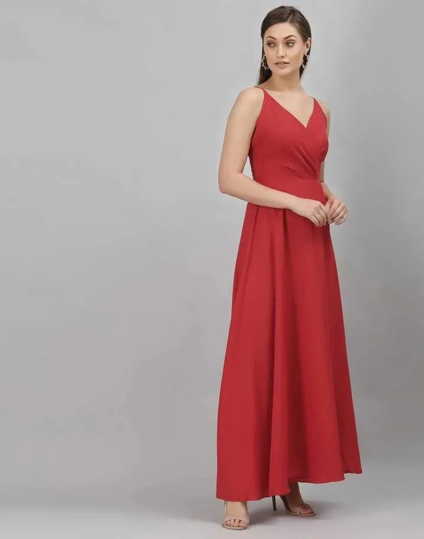 Show Your Love For Trendy Crepe Gowns For Women