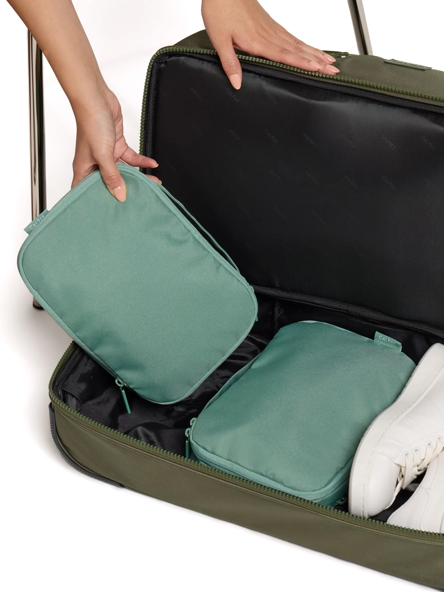 Small Compression Packing Cubes