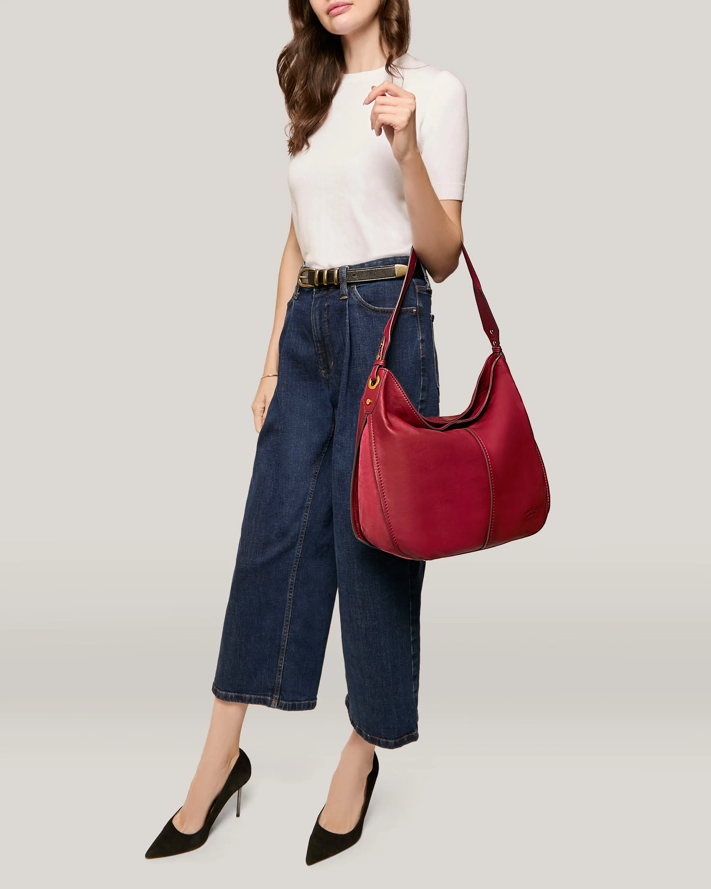 Summit Large Top Zip Hobo