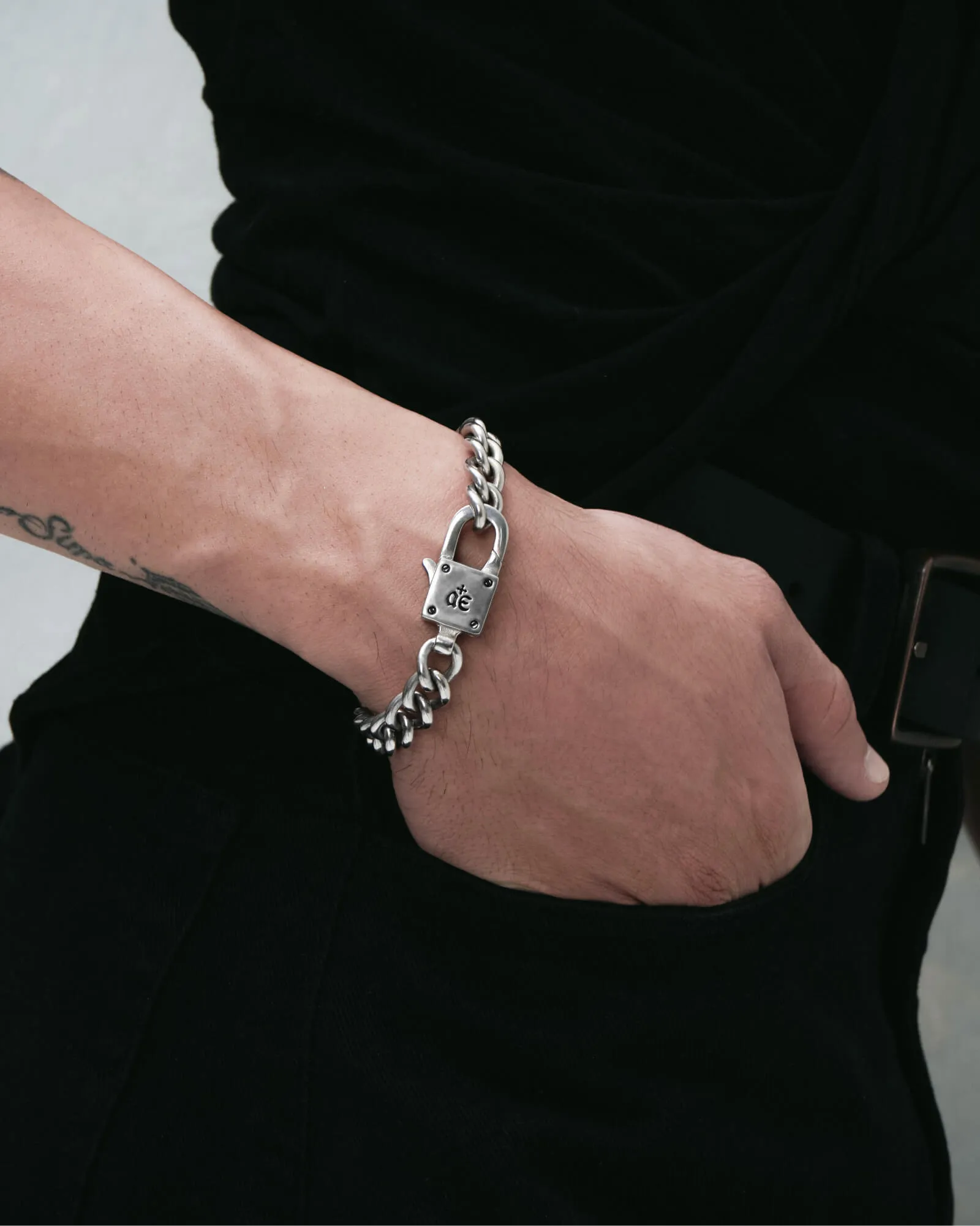 Sync Chain Bracelet